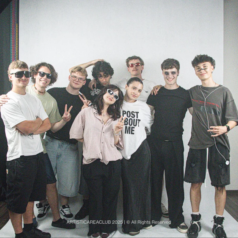 aac_family.png